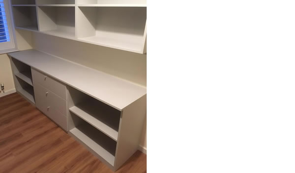 Desk & wall unit - in Oakgrain Light Grey